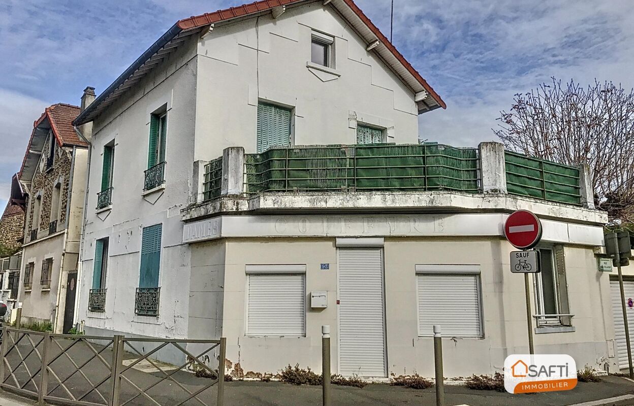 maison 8 pièces 128 m2 à vendre à Rosny-sous-Bois (93110)