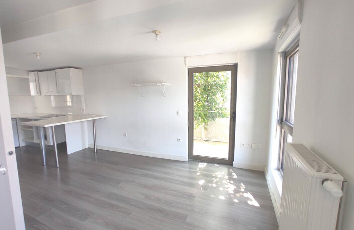 À Lille (59), grand appartement en vente avec terrasse — photo 5