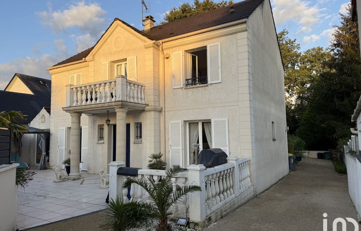 maison 9 pièces 248 m2 à vendre à Médan (78670)