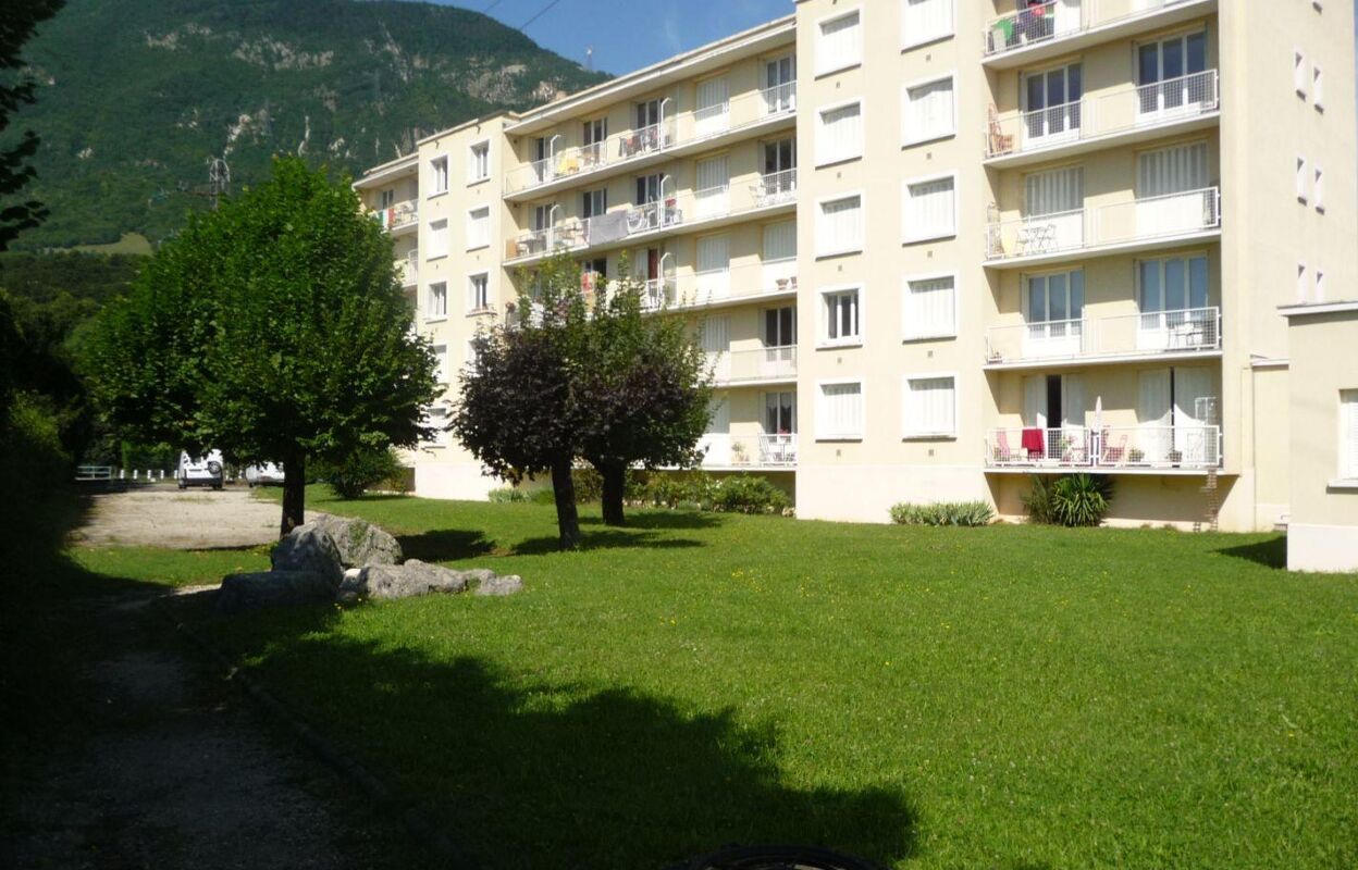 appartement 4 pièces 66 m2 à louer à Sassenage (38360)