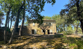 Maison 10 Pièces 200 m² à vendre à Ménerbes (84560)