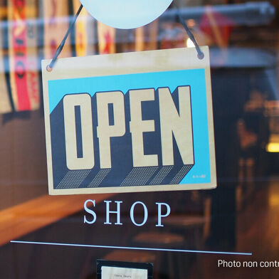 Commerce  100000 €