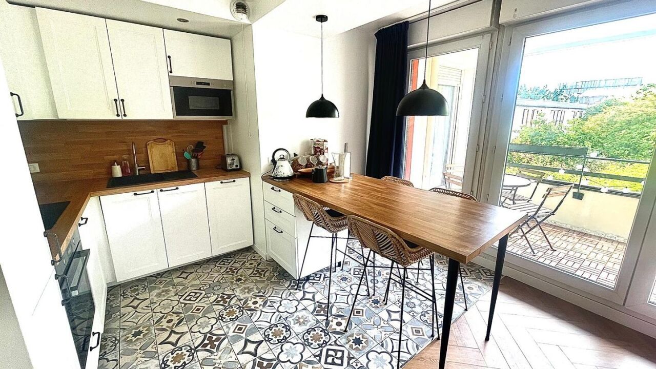 appartement 3 pièces 64 m2 à louer à Saint-Denis (93210)