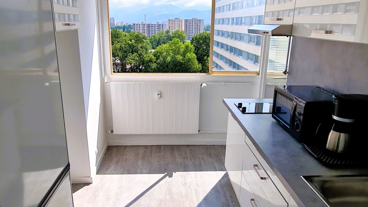 appartement 2 pièces 50 m2 à vendre à Seyssinet-Pariset (38170)