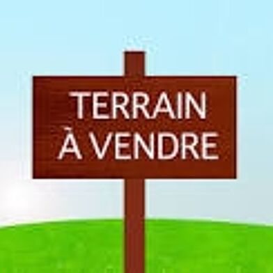 Terrain 700 m²