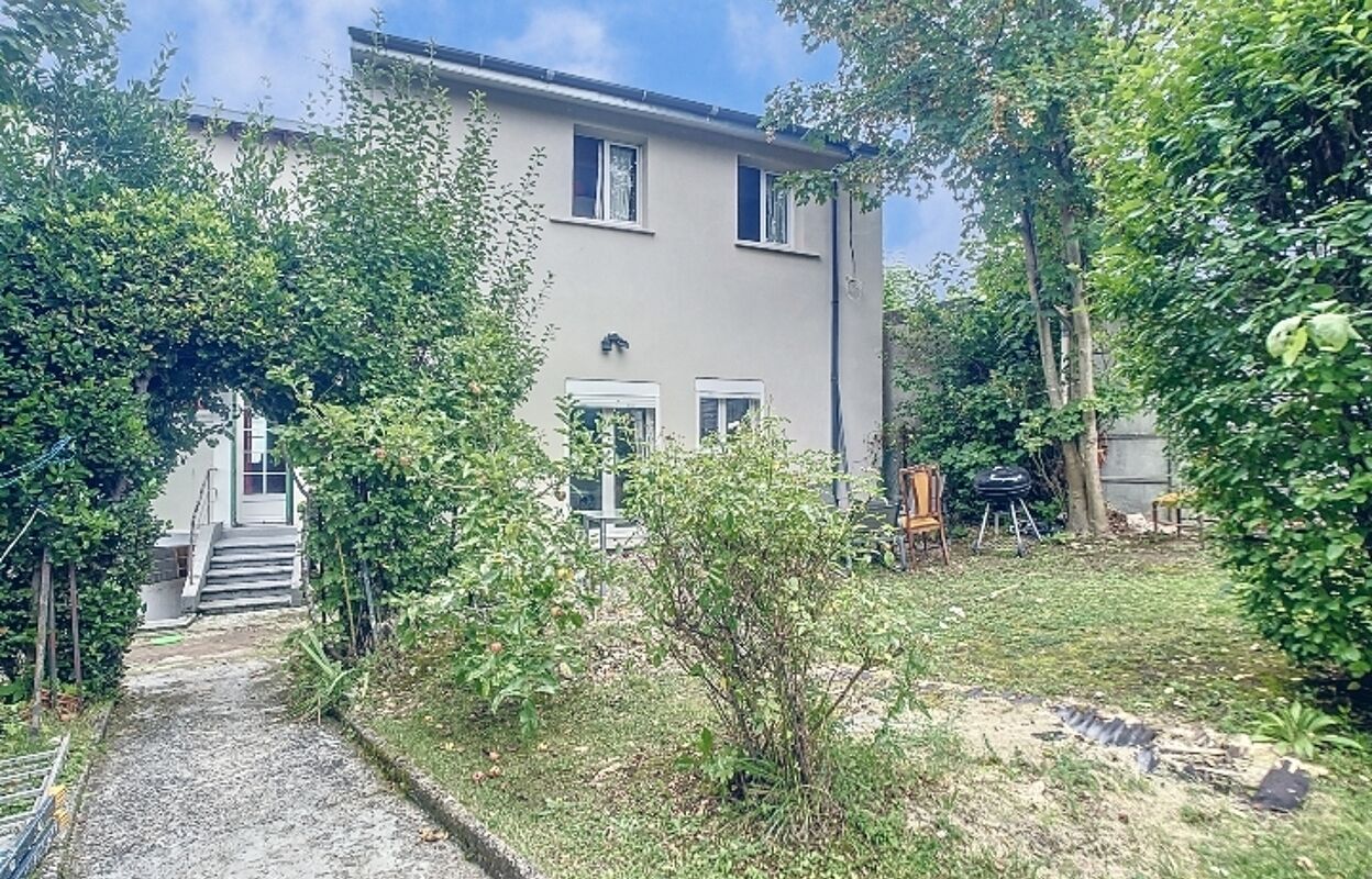 maison 7 pièces 140 m2 à vendre à Corbeil-Essonnes (91100)