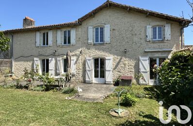 vente maison 479 000 € à proximité de Aunac-sur-Charente (16460)