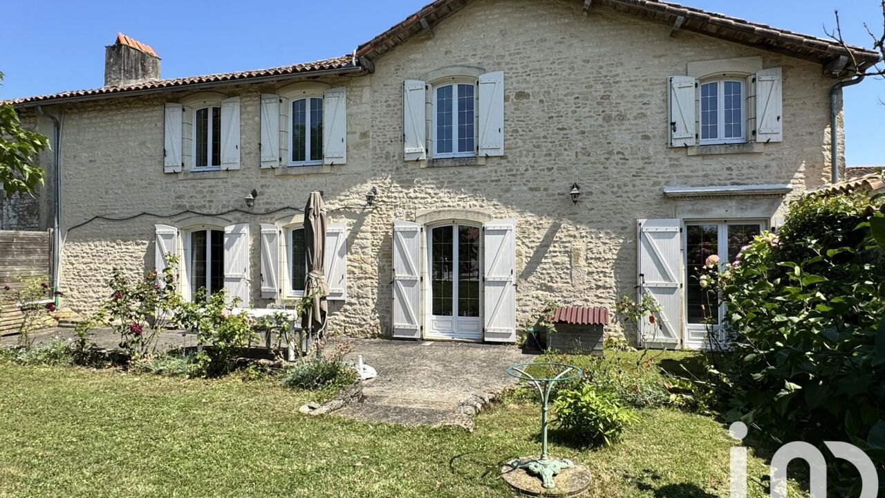 maison 10 pièces 280 m2 à vendre à Courcôme (16240)