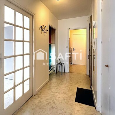 Appartement 3 pièces 81 m²