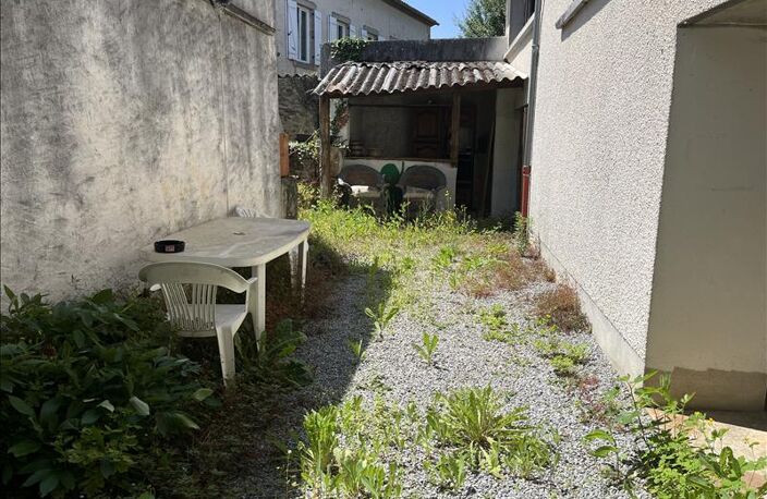 Maison de bourg de 9 pièces principales — photo 4