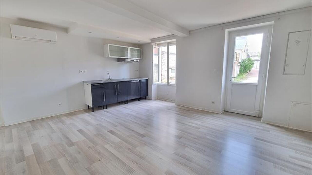 maison 2 pièces 53 m2 à vendre à Mehun-sur-Yèvre (18500)