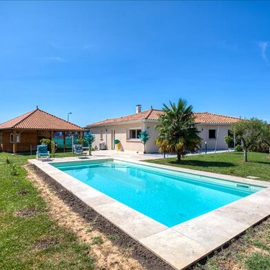 Maison 4 pièces 296800 €