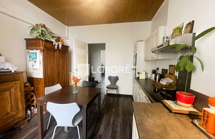 Quartier Préfecture - Maison de ville avec terrasse - Agen - 5 pièce(s) 108 m2 — photo 2