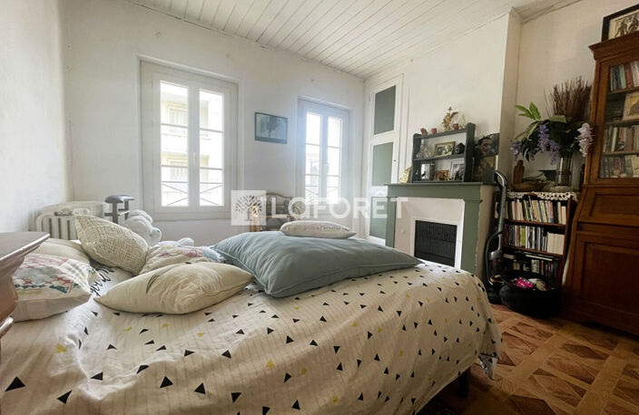 Quartier Préfecture - Maison de ville avec terrasse - Agen - 5 pièce(s) 108 m2 — photo 4