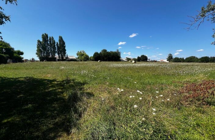 Terrain Boutenac Touvent 3 140 m2 — photo 2