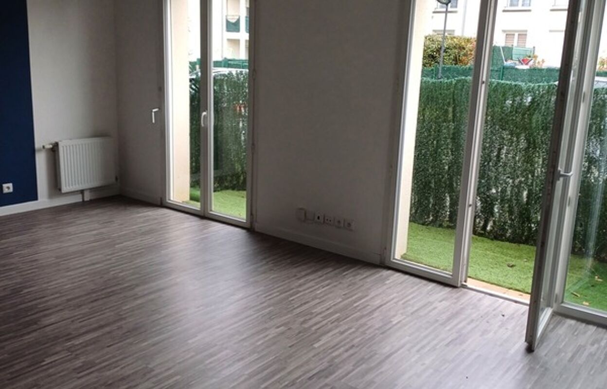 appartement 1 pièces 40 m2 à vendre à Saint-Fargeau-Ponthierry (77310)