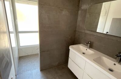 location maison 1 350 € CC /mois à proximité de Floirac (33270)