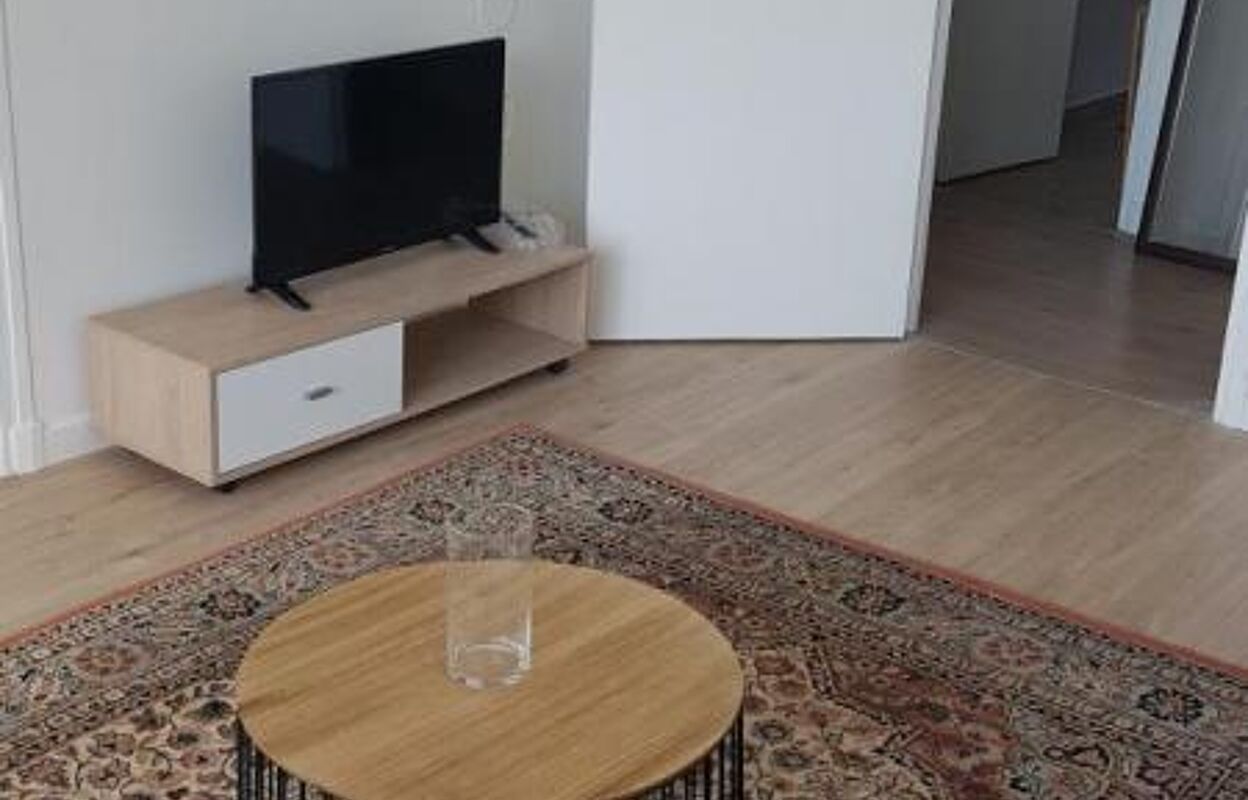 appartement 4 pièces 70 m2 à louer à Bois-d'Arcy (78390)