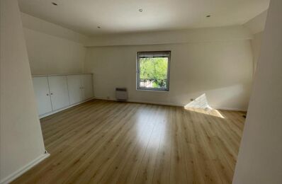 location appartement 900 € CC /mois à proximité de Hallennes-Lez-Haubourdin (59320)