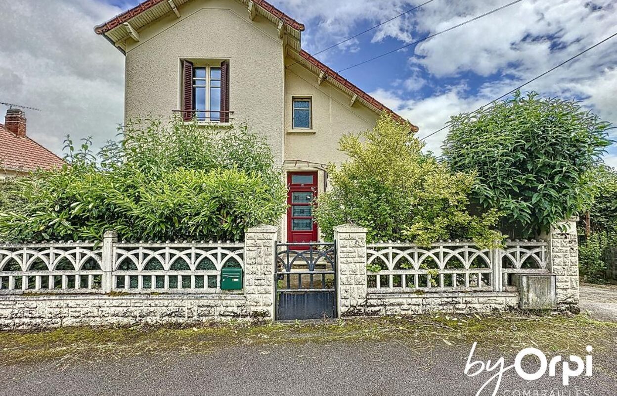 maison 4 pièces 91 m2 à vendre à Saint-Éloy-les-Mines (63700)