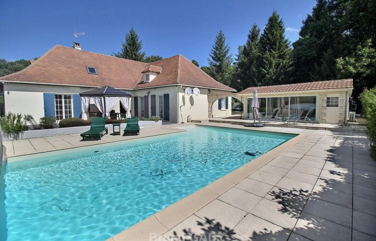 maison 9 pièces 260 m2 à vendre à Bergerac (24100)