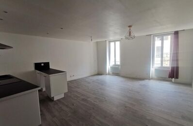 location appartement 780 € CC /mois à proximité de Bagnols-en-Forêt (83600)