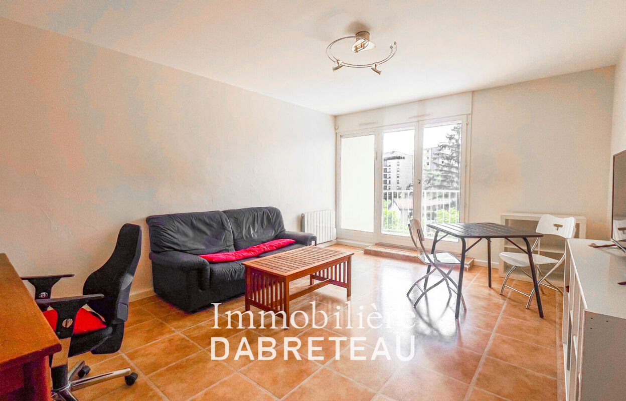 appartement 2 pièces 51 m2 à vendre à Villeurbanne (69100)