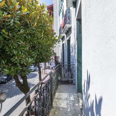 Appartement 4 pièces 670000 €