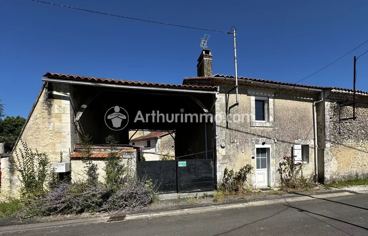 maison 4 pièces 104 m2 à vendre à Douzillac (24190)