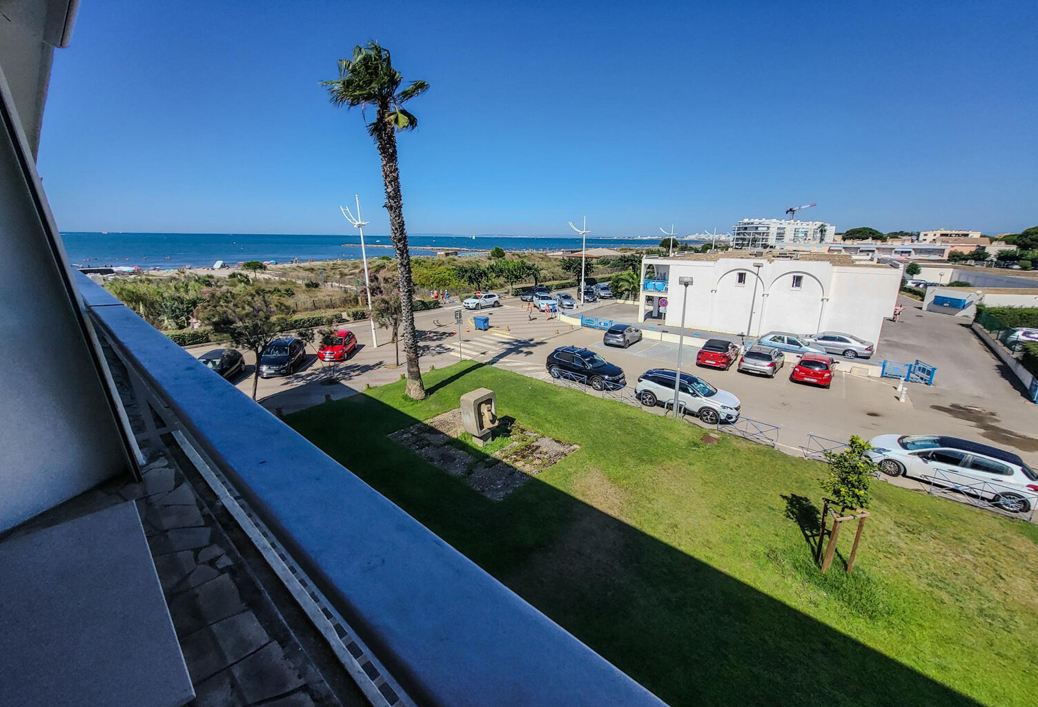 DUPLEX P3 VUE MER AVEC PLACE DE PARKING. — photo 1