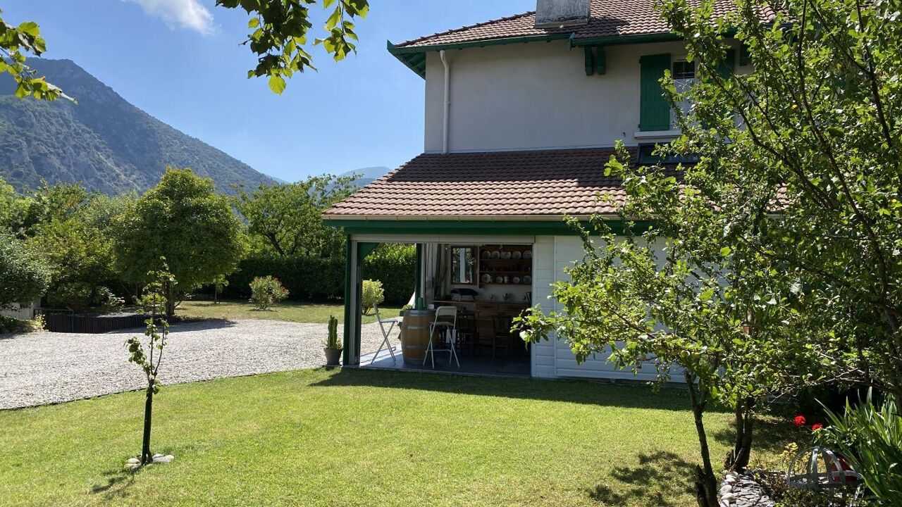 maison 5 pièces 110 m2 à vendre à Tarascon-sur-Ariège (09400)