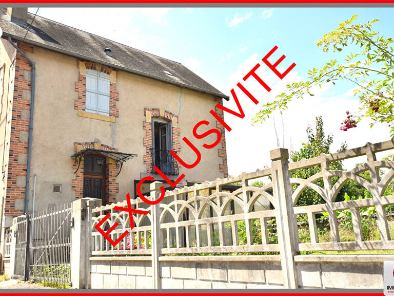 MAISON AVEC DE BEAUX VOLUMES, CENTRE DE LE DONJON DANS L'ALLIER : — photo 1