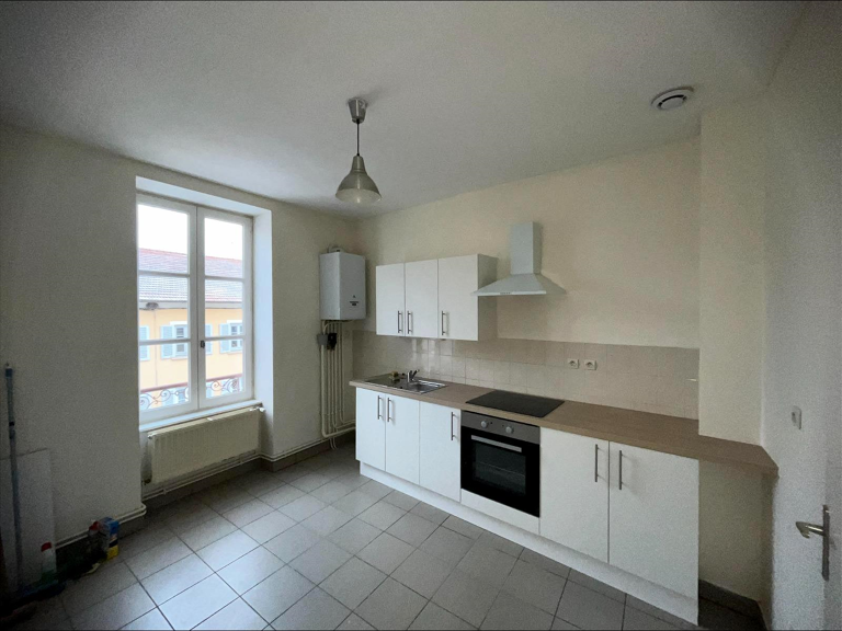 BELLEVILLE T3 835€ CC — photo 1