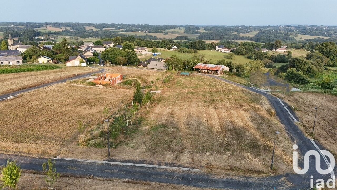 terrain  pièces 877 m2 à vendre à Saint-Bonnet-l'Enfantier (19410)