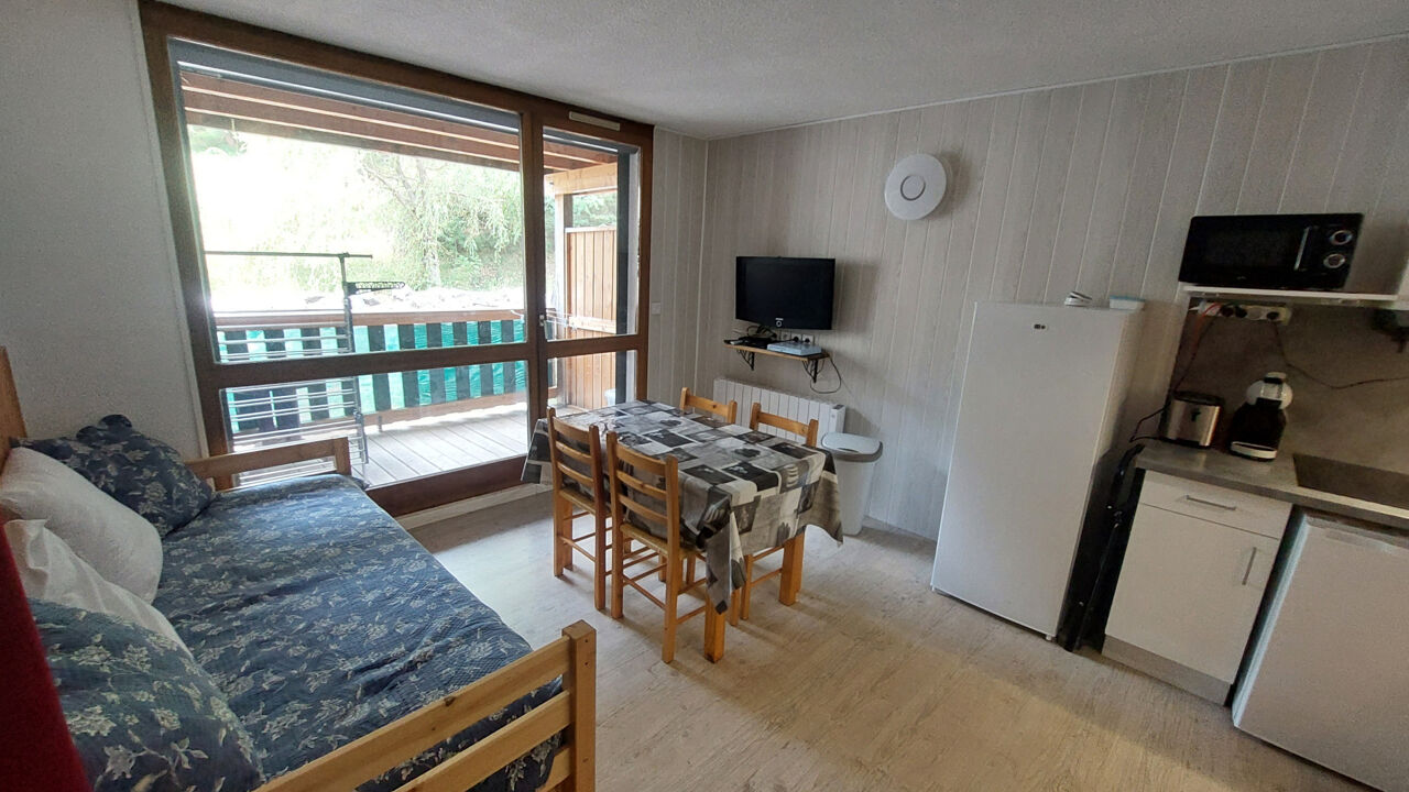 appartement 1 pièces 28 m2 à vendre à Saint-Pons (04400)