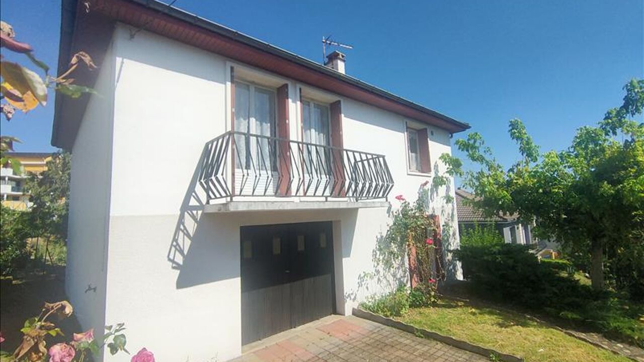 maison 5 pièces 85 m2 à vendre à Montluçon (03100)