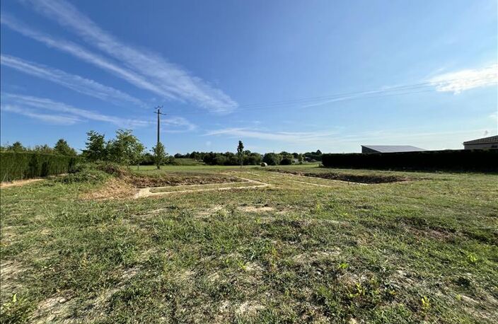 Terrain à bâtir de 0 pièces principales — photo 2