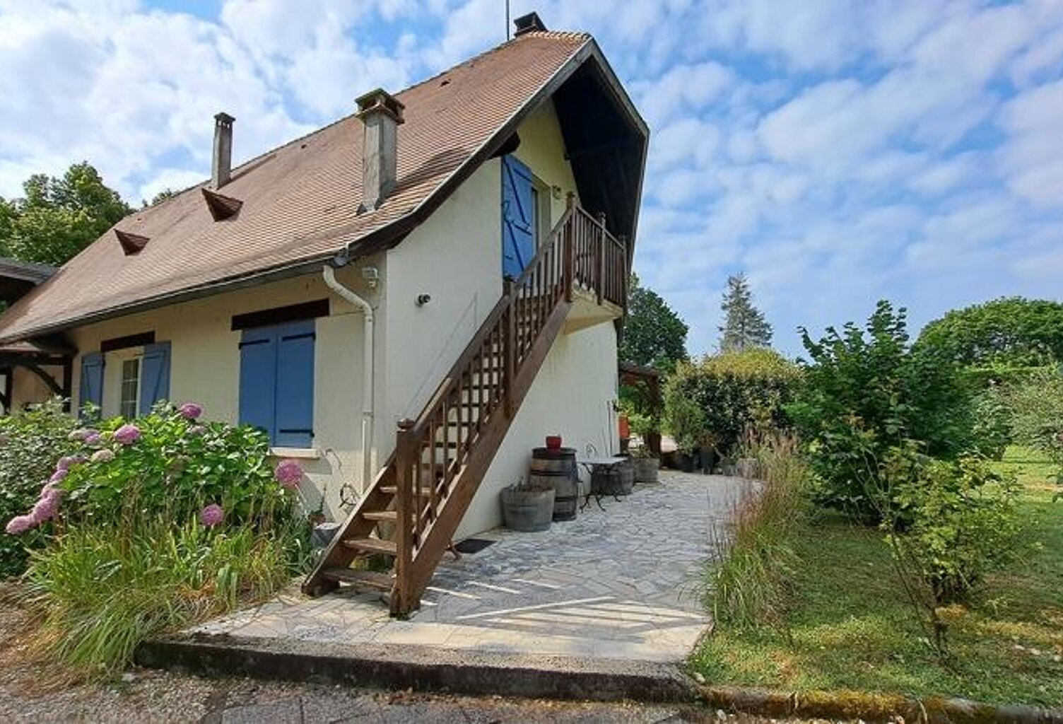 Vente maison 8 pièces 190 m² Ménesplet (24700) — photo 1