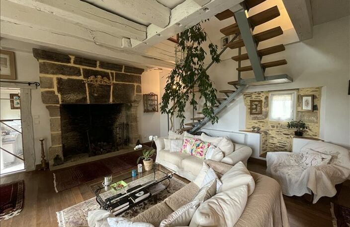 Maison en pierre de 4 pièces principales — photo 3