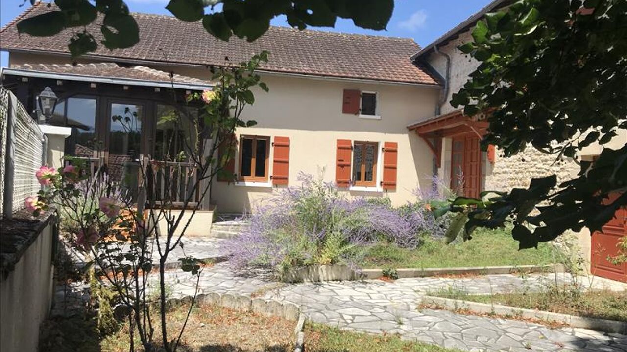 maison 7 pièces 166 m2 à vendre à Varaignes (24360)