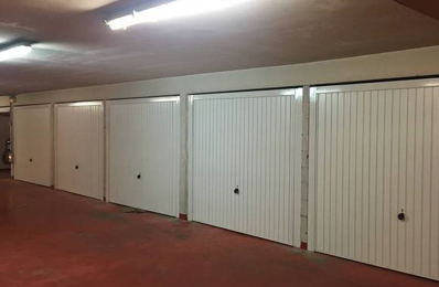 location garage 112 € CC /mois à proximité de Le Rove (13740)