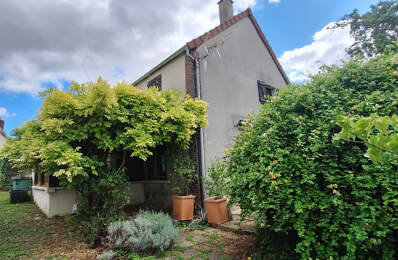 A ORMOY MAISON DE 91M2 ENVIRON,TROIS CHAMBRES SUR UN TERRAIN — photo du bien