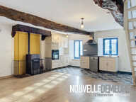 Charmante maison en centre bourg proposée à la location — photo 2