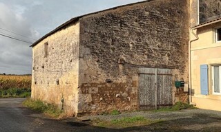 Maison 1 Pièce 188 m² à vendre à Saint-Savinien (17350)