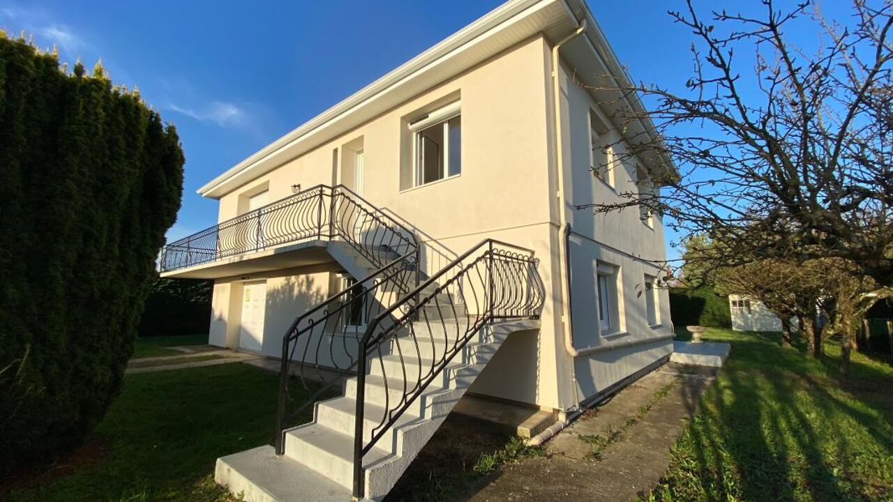 maison 5 pièces 121 m2 à louer à Saujon (17600)