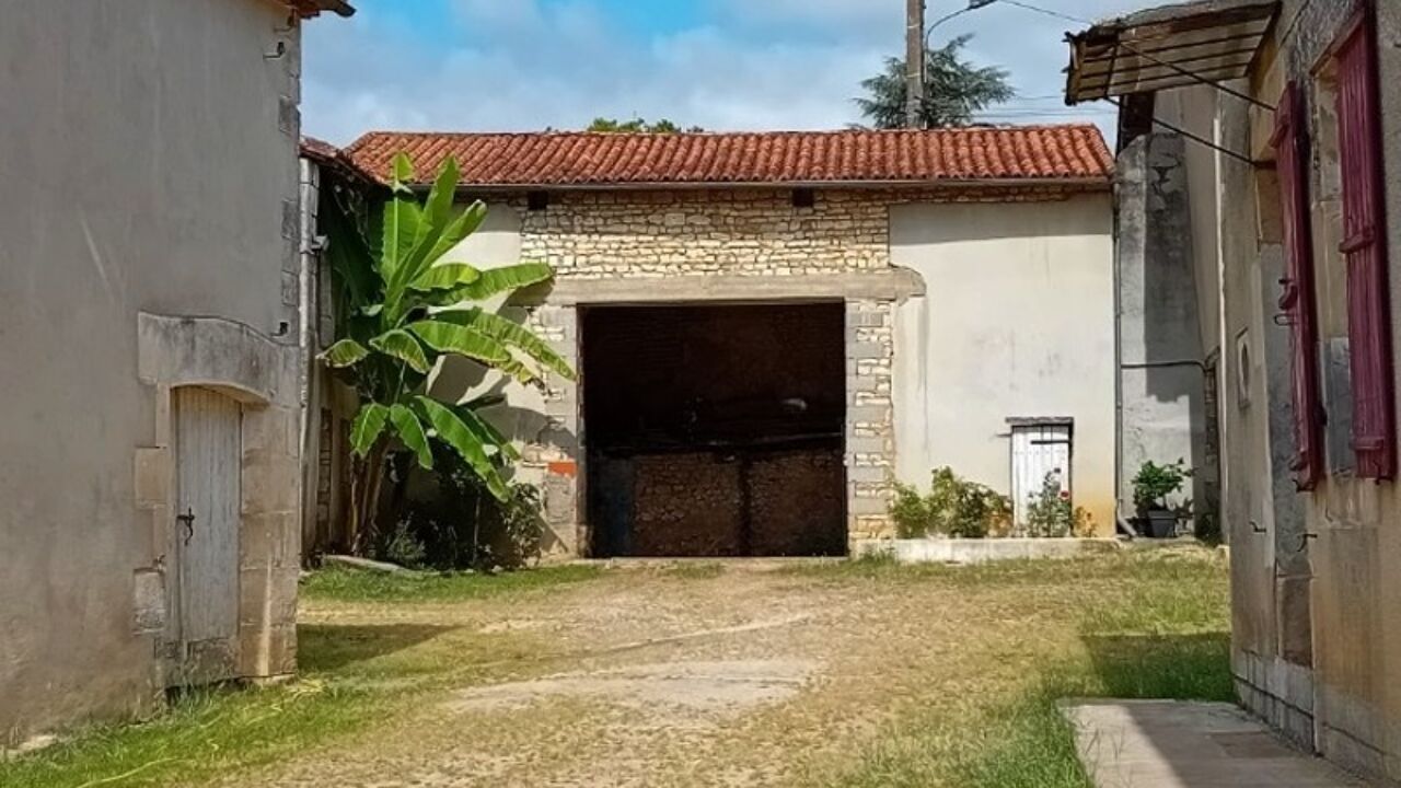 maison 3 pièces 64 m2 à vendre à Saint-Mary (16260)