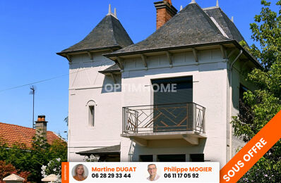 vente maison 298 500 € à proximité de Saint-Gérand-le-Puy (03150)