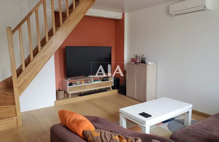 Maison de Village Proche de Civray — photo 5