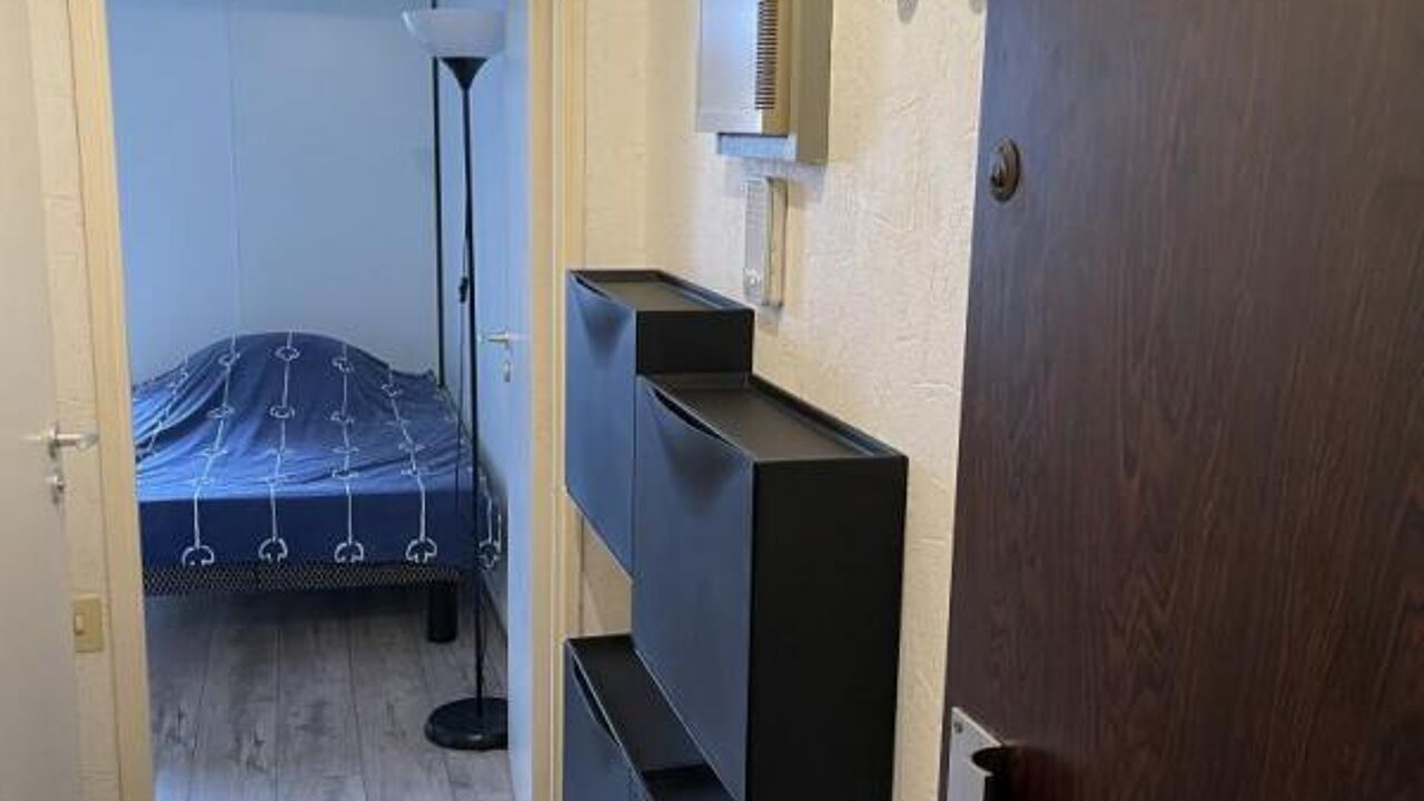 appartement 1 pièces 17 m2 à louer à Paris 10 (75010)