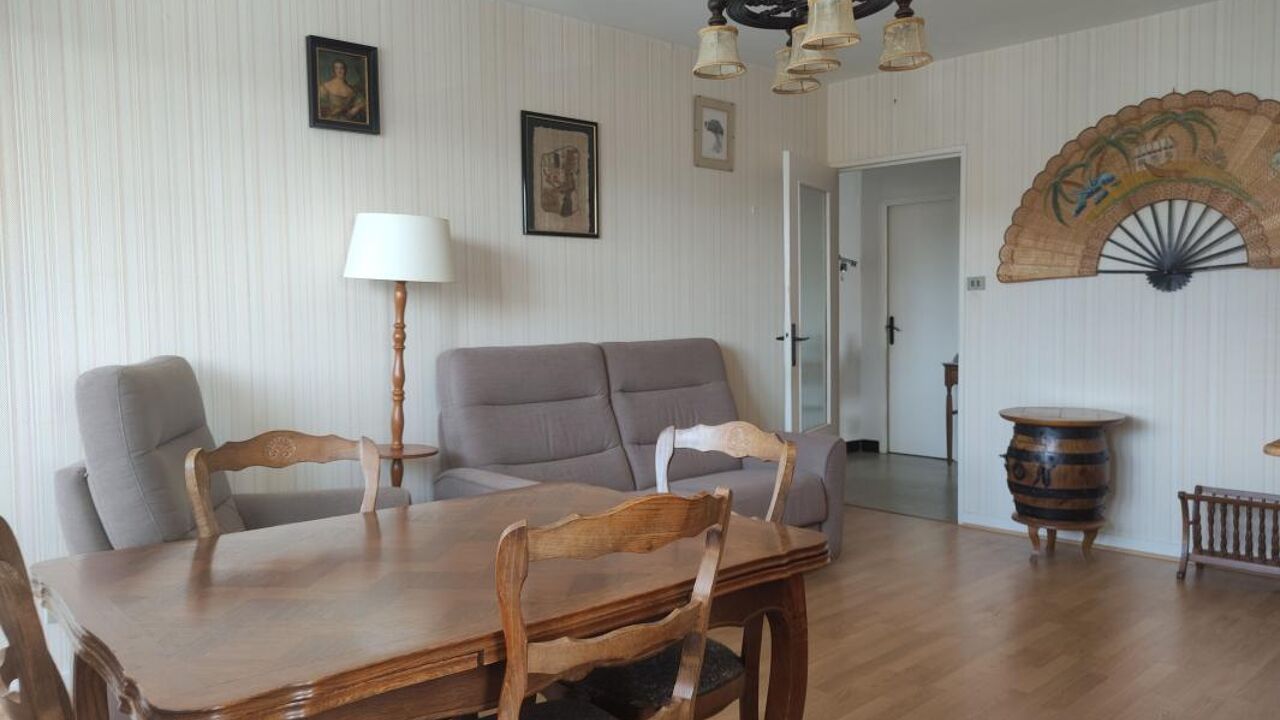 appartement 4 pièces 77 m2 à vendre à Cournon-d'Auvergne (63800)